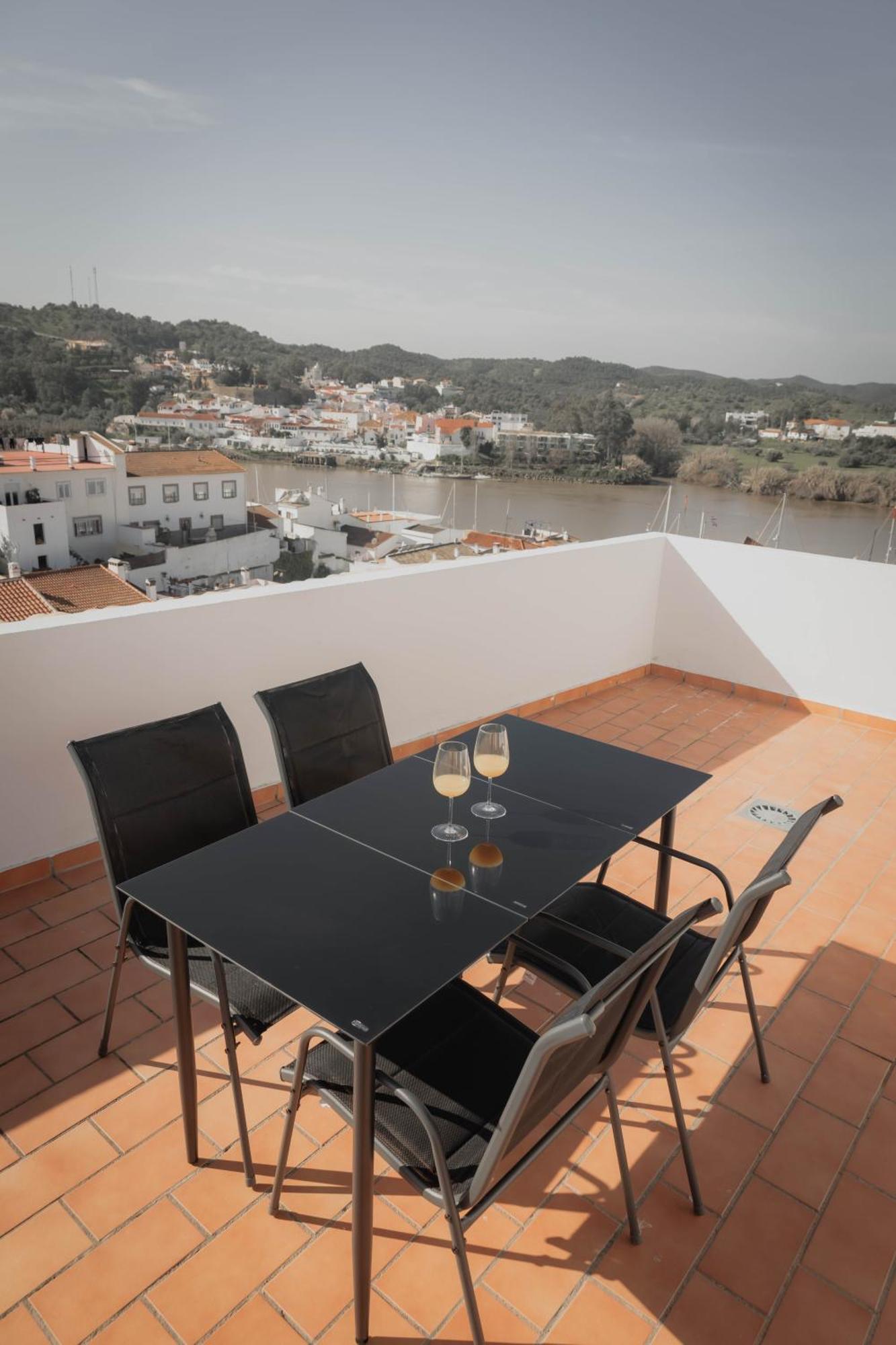 Residencial Neade Suites Sanlucar De Guadiana Ngoại thất bức ảnh